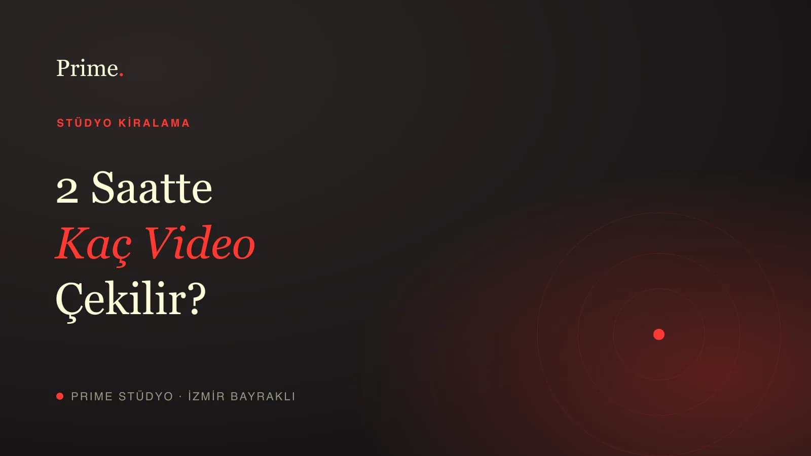 Stüdyoda kısa video çekimi için hazırlanmış kamera ve ışık düzeni